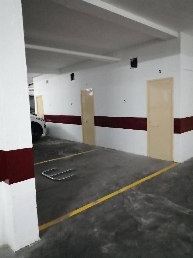 Piso En El Centro De Granada Con Garaje Incluido Gratis Leilighet Eksteriør bilde