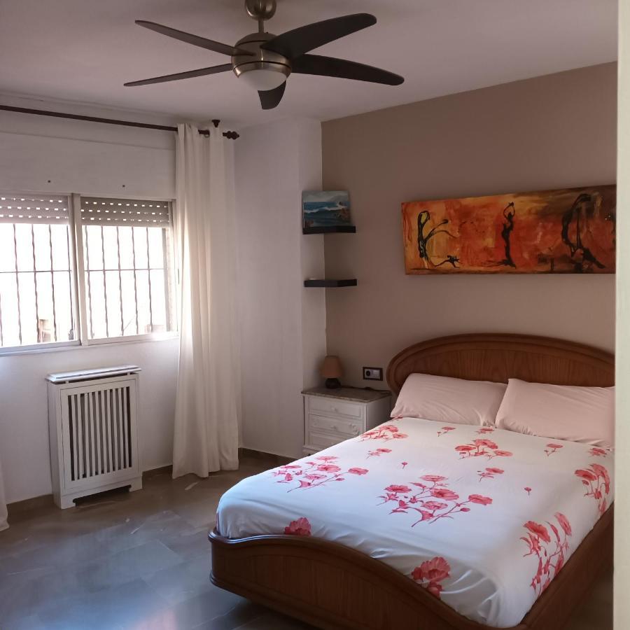 Piso En El Centro De Granada Con Garaje Incluido Gratis Leilighet Eksteriør bilde