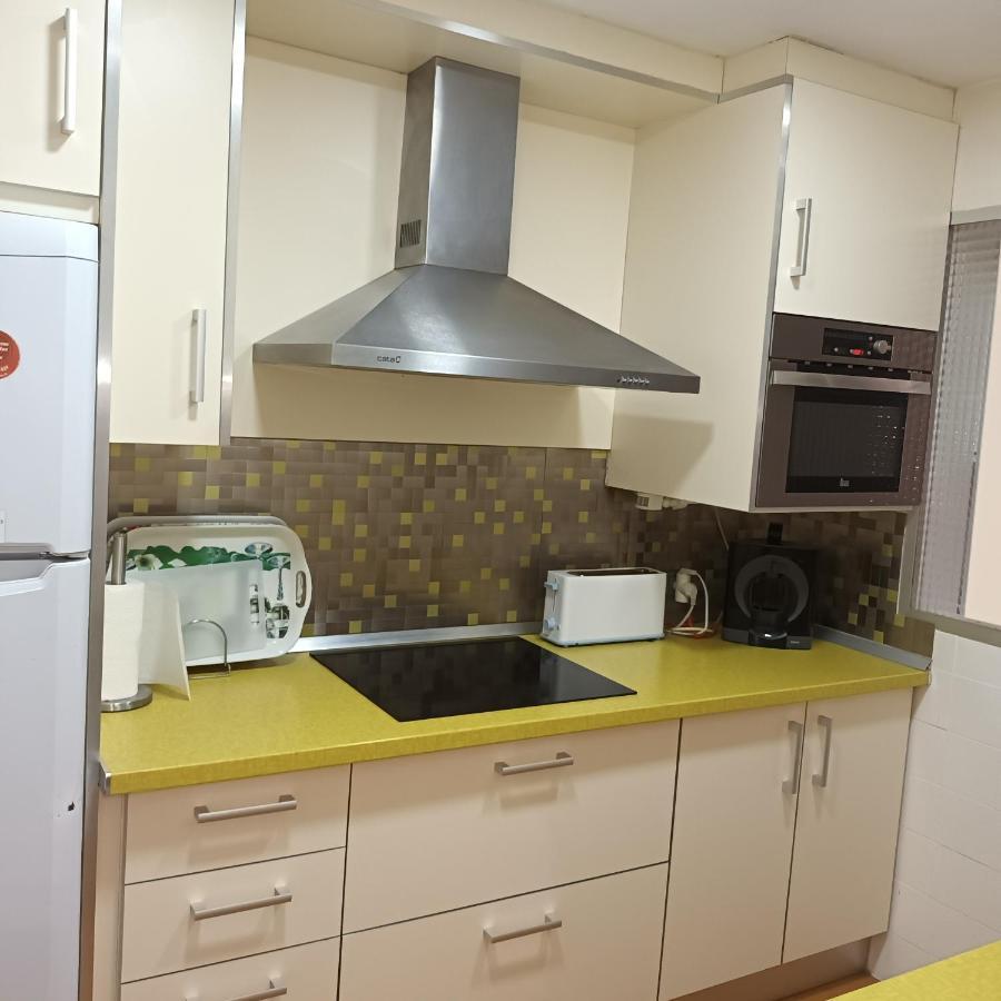 Piso En El Centro De Granada Con Garaje Incluido Gratis Leilighet Eksteriør bilde