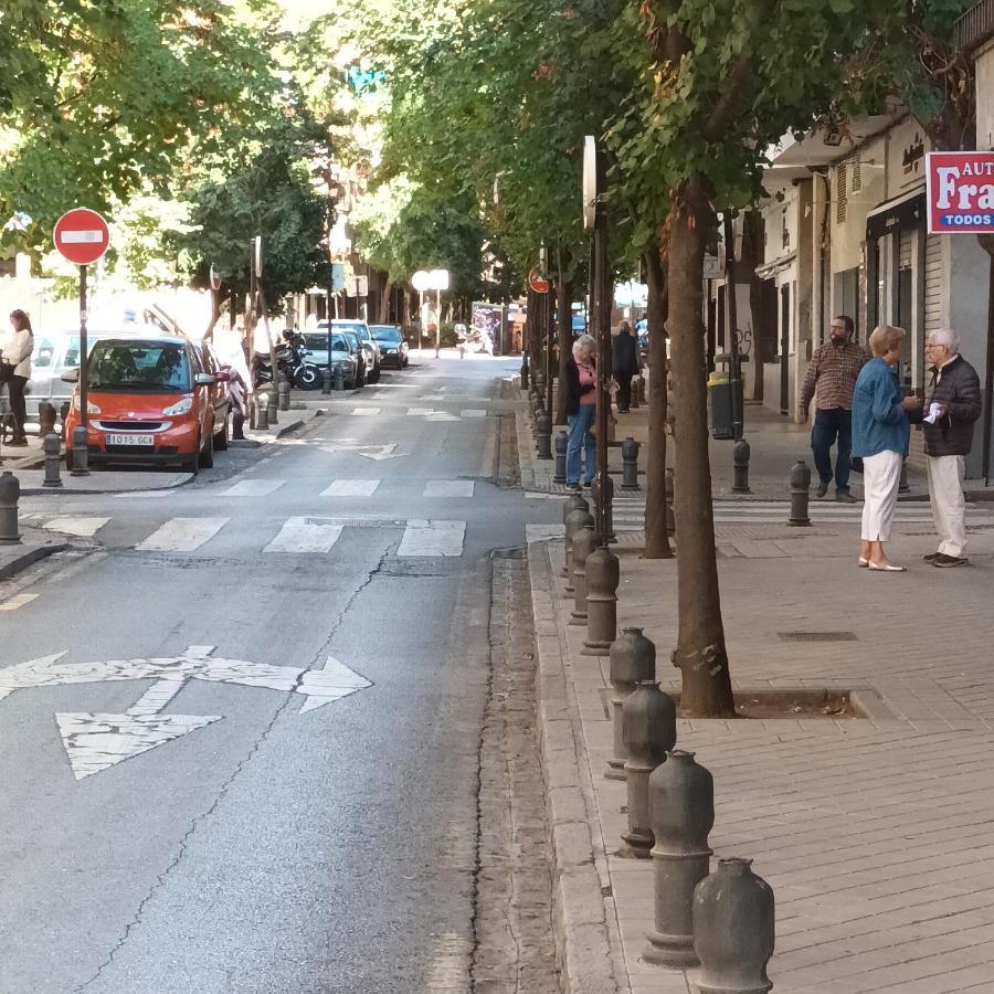 Piso En El Centro De Granada Con Garaje Incluido Gratis Leilighet Eksteriør bilde