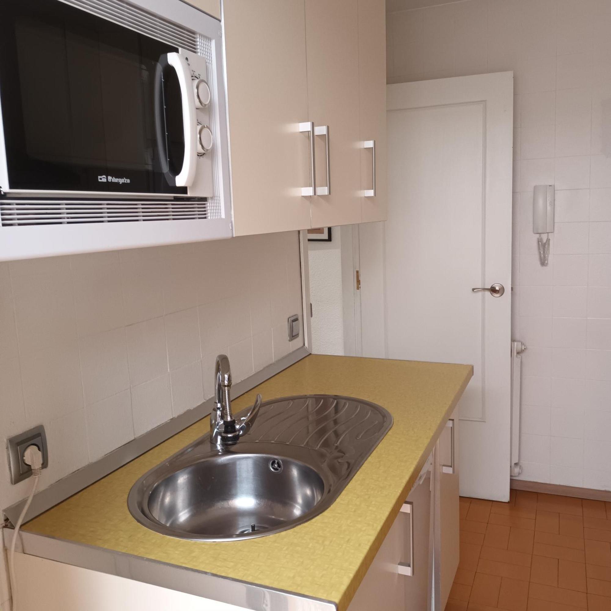 Piso En El Centro De Granada Con Garaje Incluido Gratis Leilighet Eksteriør bilde